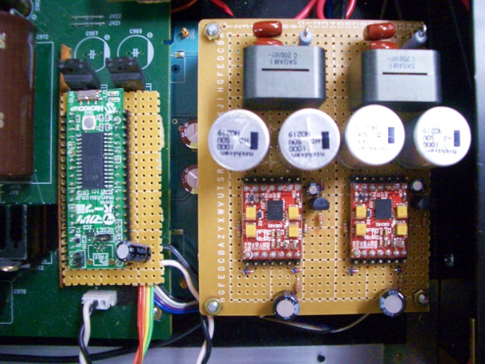 【MDSPIC2012（Marutsuelec・Left）】and【LVX-IR4301M（Right）】are used for this amplifier